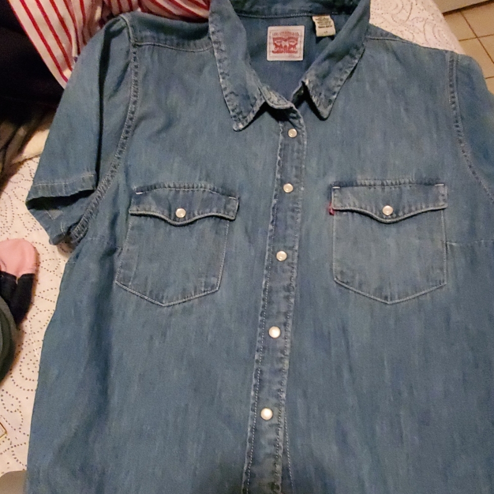 LEVI'S BRAND Womens Top - Picture 2 of 5